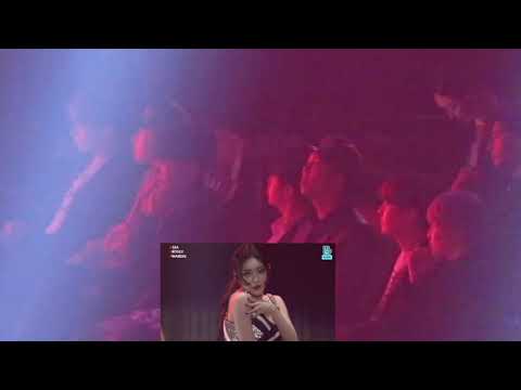 181128 방탄소년단 (BTS) Reaction to 청하 (CHUNGHA) Love U & Roller Coaster  @ AAA 2018