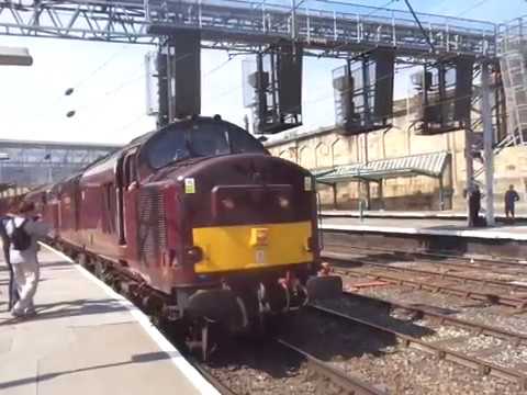 The x2 Class 37 WCRC Nos.37668+37516 with “The Fellsman” was departure at Carlisle Citadel Station.