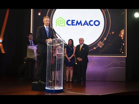 Intecap reconoce el esfuerzo de empresas con este galardón