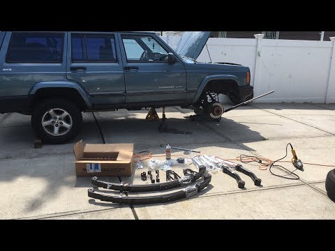 Jeep XJ Build Part 2- installing Rough Country 4.5in Lift ALONE!!! Part 1