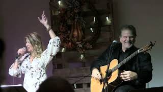 Linda Davis And The Scott Family  &quot;Ain&#39;t No Grave&quot;