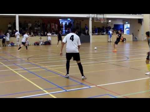 IUTT 2012 Eindhoven Halbfinale: Futsal Hamburg - Uni Bremen Part 1