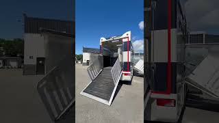 마필 운반 트럭 Mercedes-Benz Actros STX | 이미지 4 - Autoline
