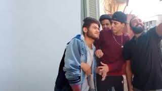 Download lagu Kita jangan membedakan orang lain mp3 Download lagu Kita jangan membedakan orang lain mp3