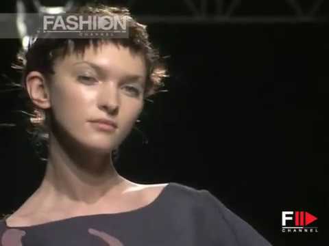 Fashion Show "Vivienne Westwood" Autumn Winter 2007 2008 Pret a Porter Paris 1 of 4 by Fashion Chann