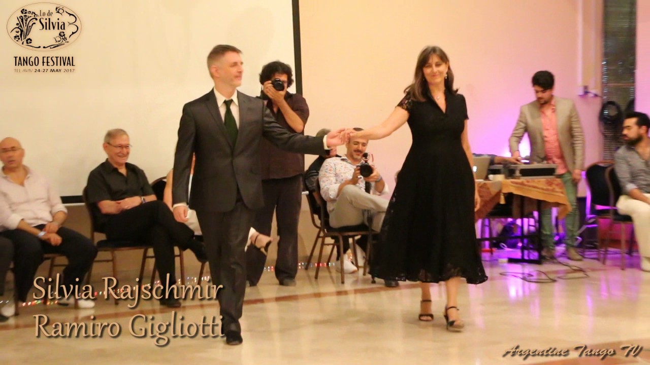 Silvia Rajschmir y Ramiro Gigliotti -  1 - 26/05/2017