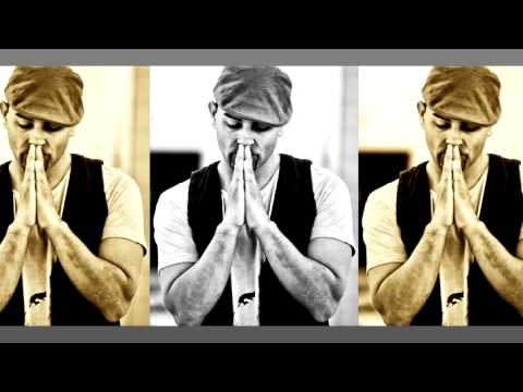 EATRAXX - SAM MEDINA - HOW ABOUT US