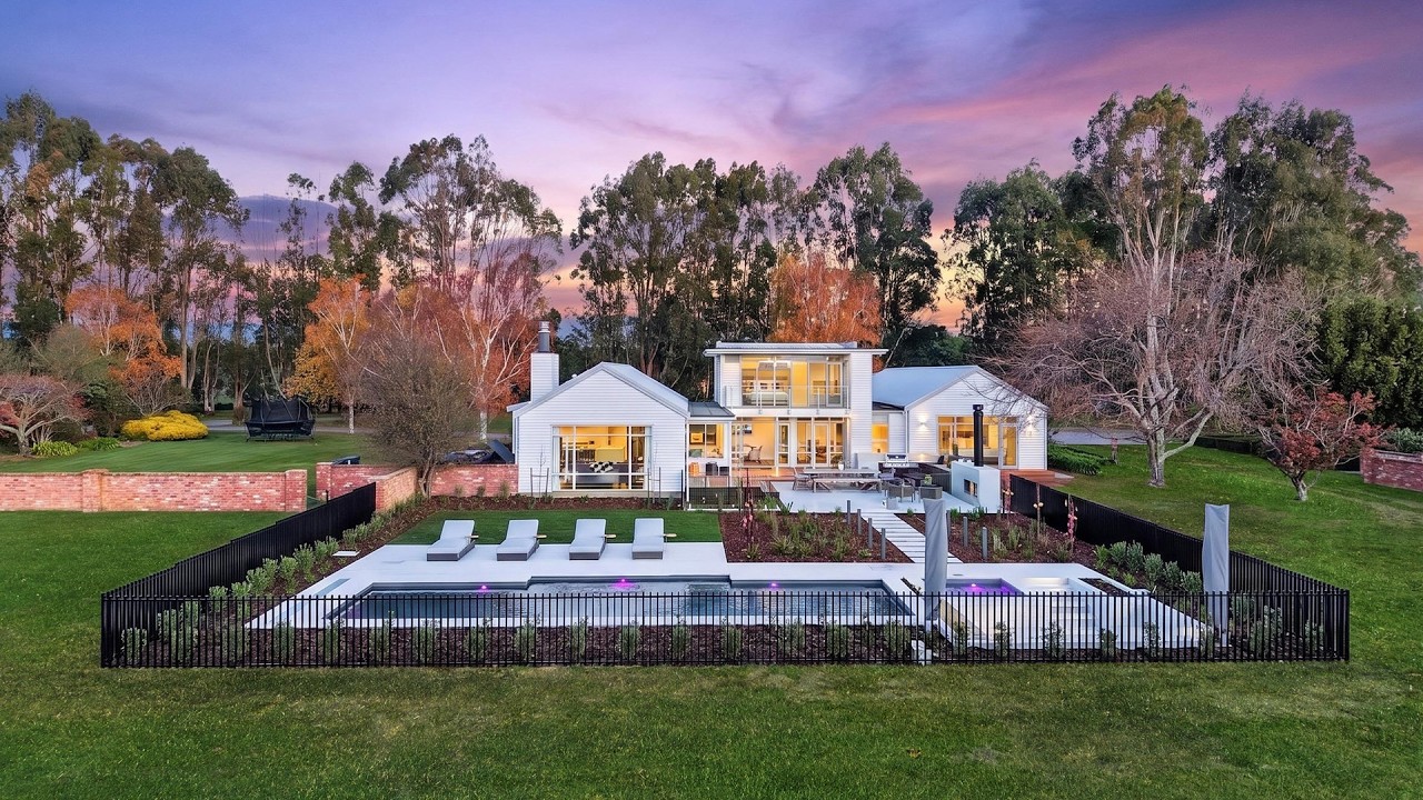 Atireira Estate