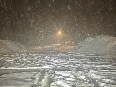 #LIVE Snowing Good up at Snoqualmie Pass!