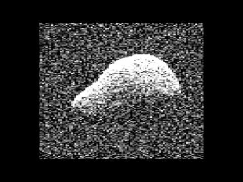 NASA продемонстрировали видео кометы, которая пролетала мимо Земли (видео) hqdefault NASA продемонстрировали видео кометы, которая пролетала мимо Земли (видео)