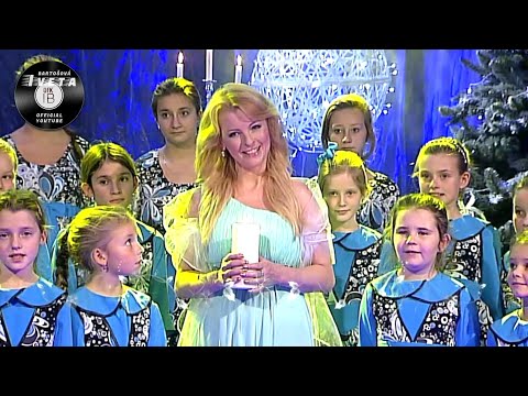 Iveta Bartošová | Dřív než svíčka dohoří | Vánoce s Ivetou 15/16 | 2013
