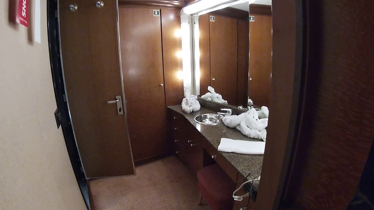 Carnival Valor - Cabin 7299 - Video 2