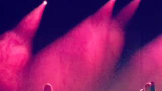 Haim- walking away clip live