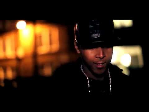 Young Elmz - Intro (Music Video)  @ElmzLondon @itspressplayent