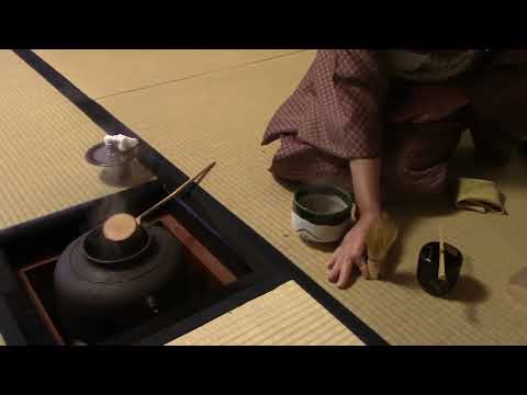 Mastering the Art of Japanese Tea Ceremony A Complete Guide to Its Enchanting Utensils