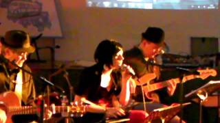 TAKE ON Me       Anni B Sweet