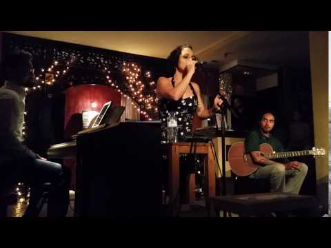 08 of 11 Duo Regina Zerené y Omar Isai' - Live en GOMERA LOUNGE, Valle Gran Rey, La Gomera