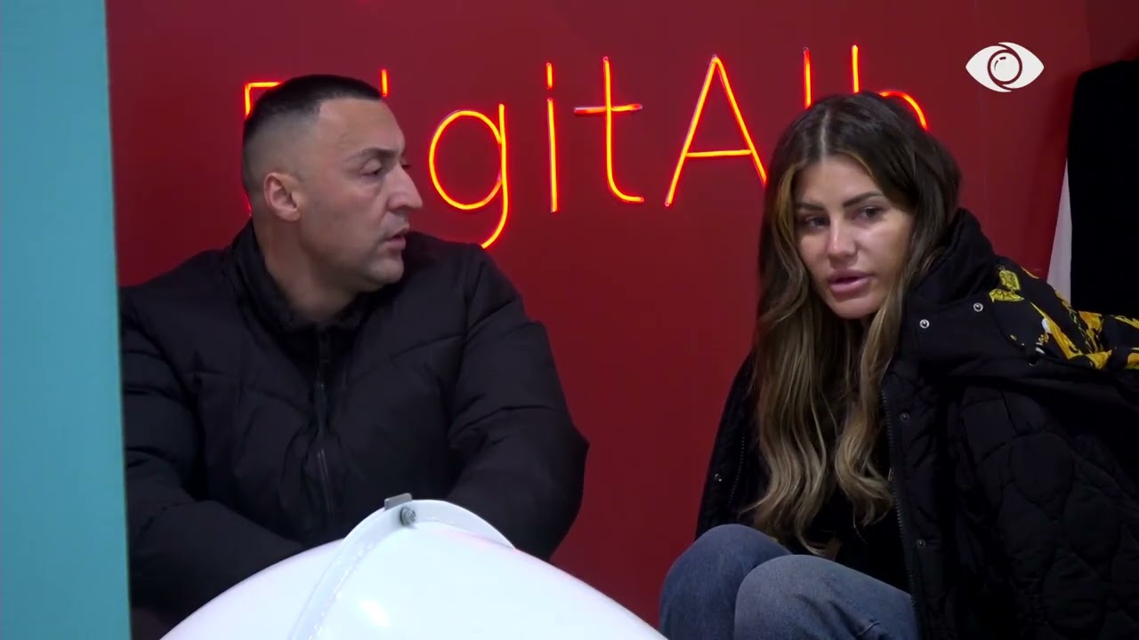 “Ti çfarë pune ke me Laertin?”/ G Bani vijon diskutimin me Valbonën: Unë çfarë po bëj këtu?