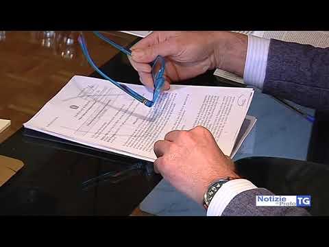 2020-09-02 PRATO - PICCHIA IL BABBO ANZIANO, NEI GUAI 55ENNE