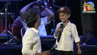 Download lagu Plenthing Beraksi   Rio Srundeng cs feat Extravagongso mp3