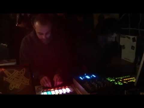 Live dSP - Smill VS BmHoT @ Digital Chap' [09-2014]