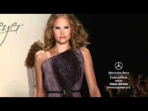 Frida Weyer - Berlin Fashion Week July 2011, Courtesy of IMG Fashion / InDigital