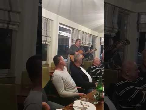 " Da mi nije moje dice"izvodi Mirko Golemac(Šinda) kod Zaje 2021.