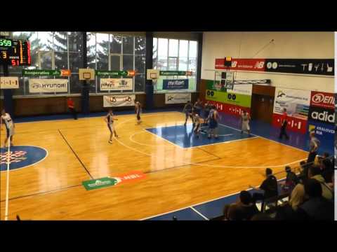 JBC mmcité Brno - Karel Truneček a Zurab Kereselidze alley-oop