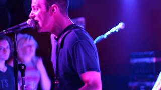 The So So Glos - Diss Town (DC9 8.27.2013)