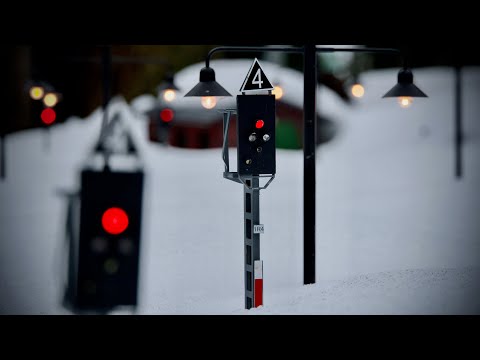 Signals are working - decoder installation || SUMMIT RAILWAY