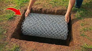 Not everyone knows this secret! Drop the Iron Mesh into the hole and make million-dollar😱