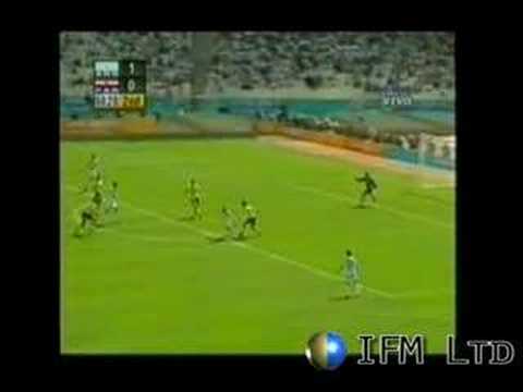 Celso ESQUIVEL González (Left Defender)