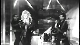 Bonnie Tyler - Hide Your Heart (Official Music Video)