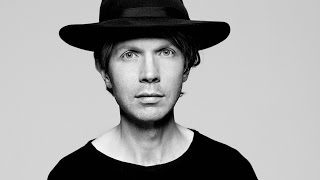 Beck-WOW -LYRICS-