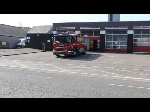 TWO TONES Crewe Toll's Second Pump Turnout - Scottish Fire & Rescue Service