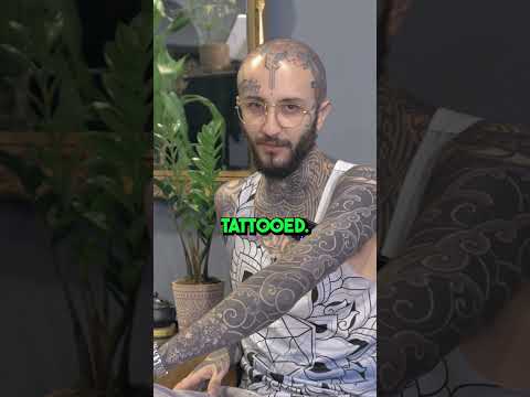 How Long Should You Leave Your Tattoo Wrapped?🤔 #shorts #tattoo