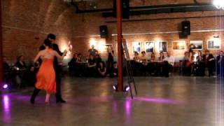 Federico Naveira e inés Muzzopappa en LOCA!