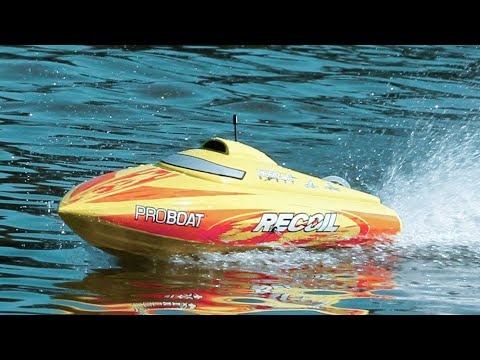Top 5 Best RC Boats Review in 2023