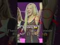 Lisa Removed Something From Rosé Armpit 🥹 Blackpink Rosé Lisa Shorts