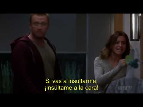 AMELIA DISCUTE CON BETTY PO QUE LLEGO DROGADA (G-A 15X04)