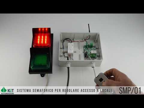 Impianto semaforico per gestione flusso di accesso a locali pubblici - SMP/01