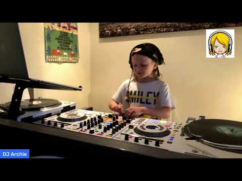 DJ Archie - Live