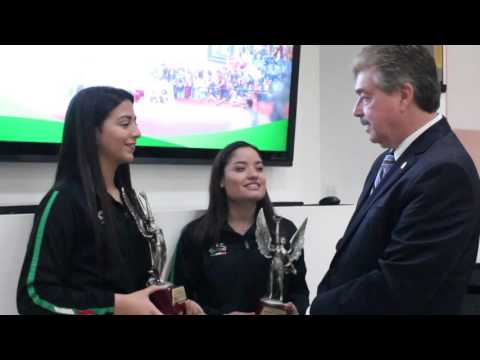 Destacan el talento de las esgrimistas Tania Arrayales y Julieta Toledo
