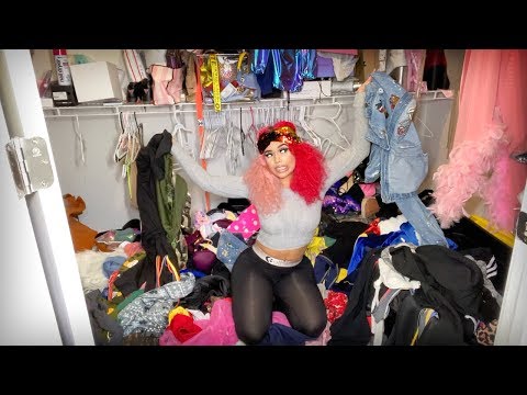 download lagu mp3 mp4 Lynn Fashion Closet, download lagu Lynn Fashion Closet gratis, unduh video klip Lynn Fashion Closet