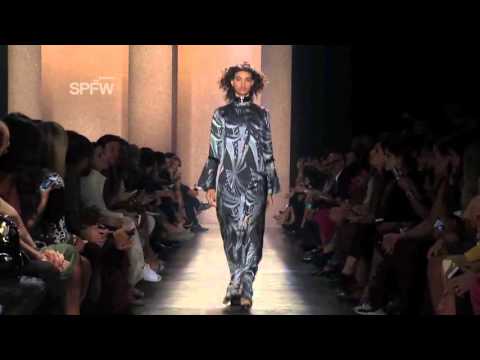 Desfile Lilly Sarti - SPFW Inverno 2016