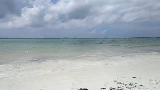 preview picture of video 'Keindahan Pantai Pasir Panjang/ Ngurbloat Beach.'