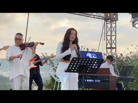Đông Nhi Live @ Mây Lang Thang - Giận Lòng [26.03.2022] - FANCAM