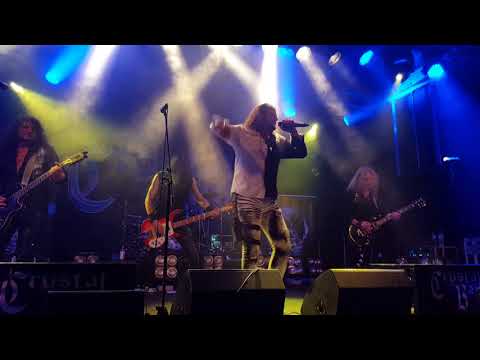 Crystal Ball - Eye to eye