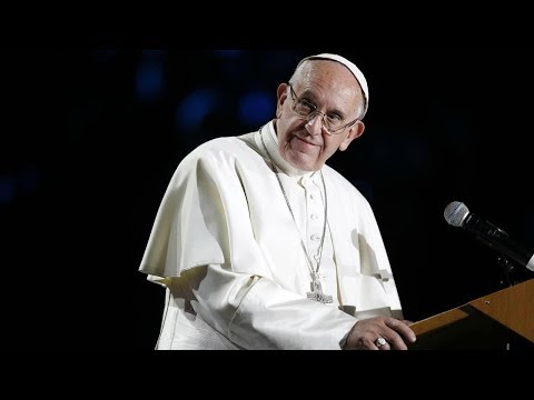 Click to Watch the Prefect makes clear: only men can be priests video