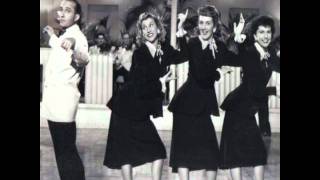 Bing Crosby and The Andrews Sisters - Tallahassee
